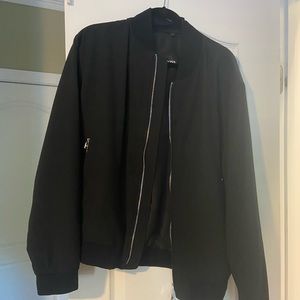 Hugo Boss bomber NWT